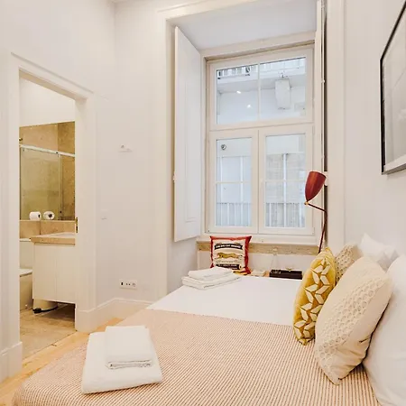Apartament Architectural Gem In Baixa Lizbona