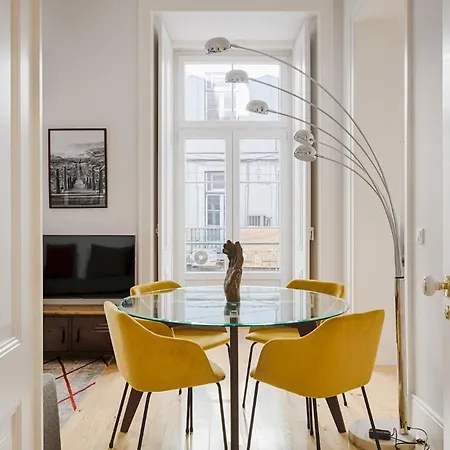 Architectural Gem In Baixa * Lizbona