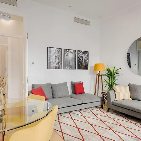 Apartment Architectural Gem In Baixa Lisbon